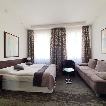 Royal Plaza Otel Prag Dış mekan fotoğraf
